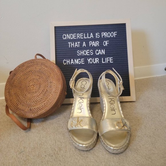 Calvin Klein 7.5 espadrille wedge shoes - Picture 2 of 5